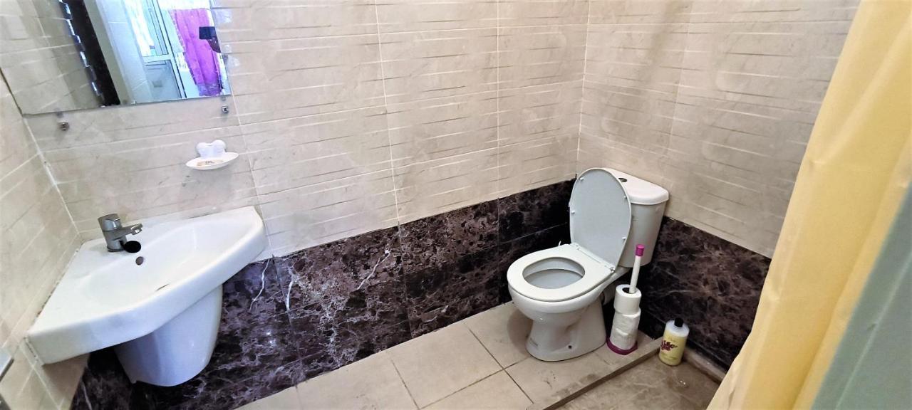 Joli Pres De La Casa Blanca